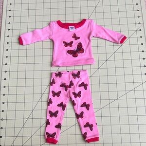 Leveret Pink Butterfly Pajama Set 18” doll
EUC
